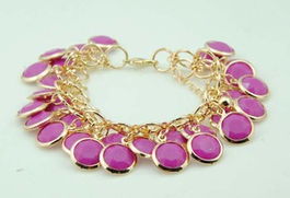 安琪兒飾品 典雅時(shí)尚女款手鏈與多色手鐲，批發(fā)零售兼美發(fā)飾品銷售的一站式選擇